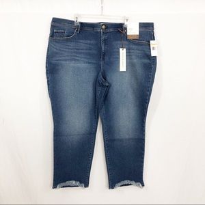 NEW Vintage America Weekend Straight Leg Raw Hem Ankle Crop Jeans, Size 24W